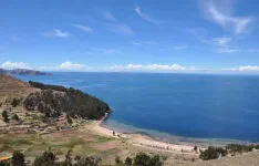 Belle vue sur la partie bolivienne du lac Titicaca