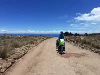 Les derniers kilomètres sont en mode VTT & pilotage de précision. Nous descendons lentement mais sûrement