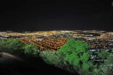 Salta de nuit, vue du mont San Bernardo