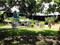 Une machine à laver (ou à peu près), du soleil, de l'espace : mission lavage de vêtements pour tout le monde !