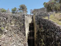 Passage pour entrer dans la forteresse. Il fallait avoir la foi pour attaquer...