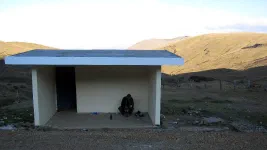 Petit abri nous offrant refuge pour la nuit, 300m avant le col