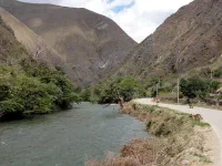la piste le long du rio Utcubamba