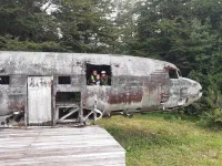 Épave de DC-3 datant des années 60, qui a servit d'habitation à une famille durant plus de trente ans. En cours de reconversion en musée