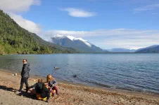 Lago Yelcho - petit déjeuner au bord du lac