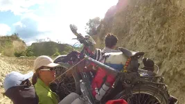 On a bien pris la poussière