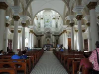 Intérieur de l'église