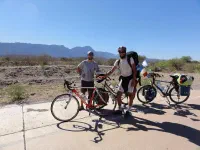 Rencontre d'une cycliste Autrichien