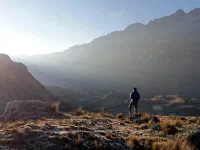 Rémi dit bonjour au soleil